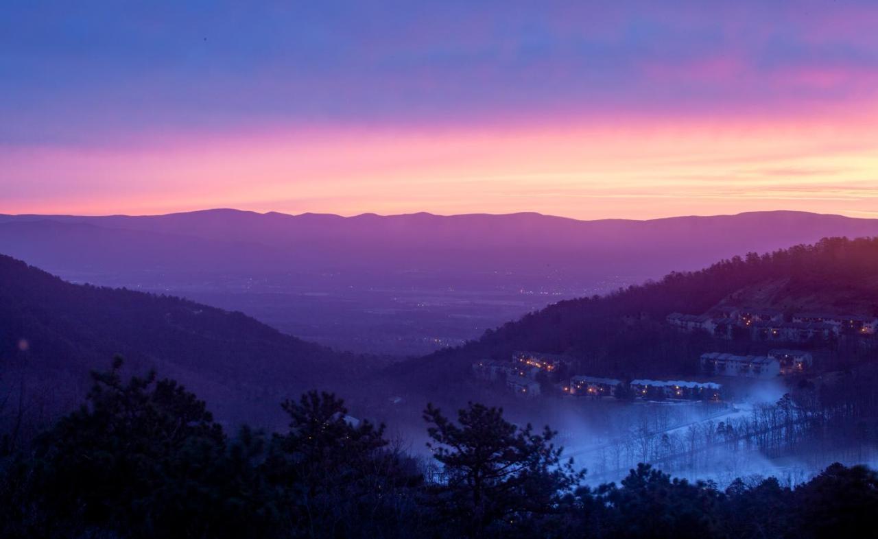 Family Friendly Massanutten Home With Beautiful Mountain Views! McGaheysville Εξωτερικό φωτογραφία