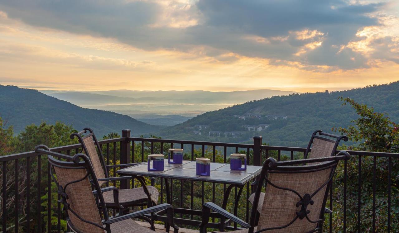 Family Friendly Massanutten Home With Beautiful Mountain Views! McGaheysville Εξωτερικό φωτογραφία